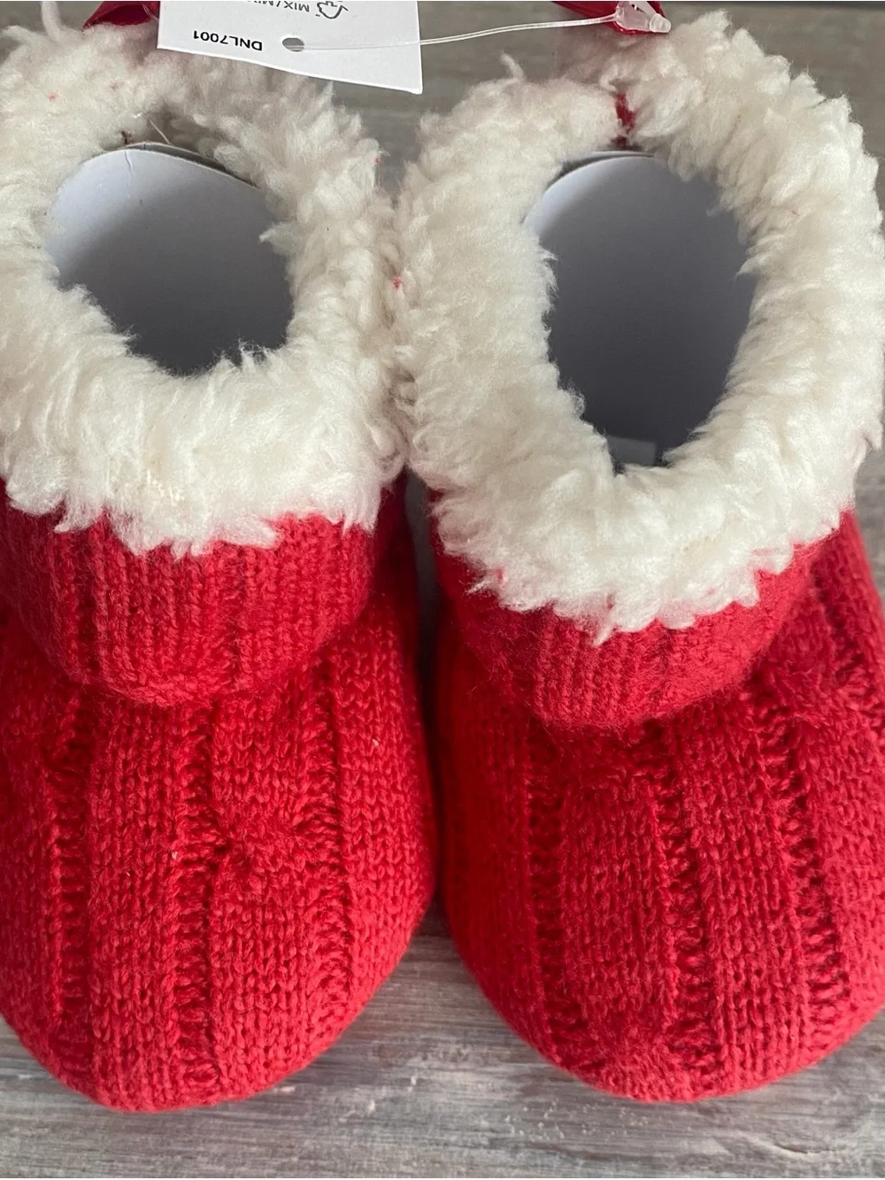 GAP Red Knit Baby Christmas Slippers Booties Faux Fur White Trim 0-3 Months